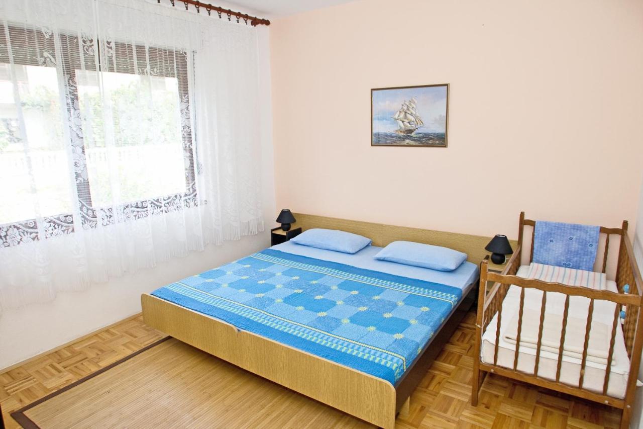 Apartments With A Parking Space Dramalj, Crikvenica - 5576 Eksteriør billede